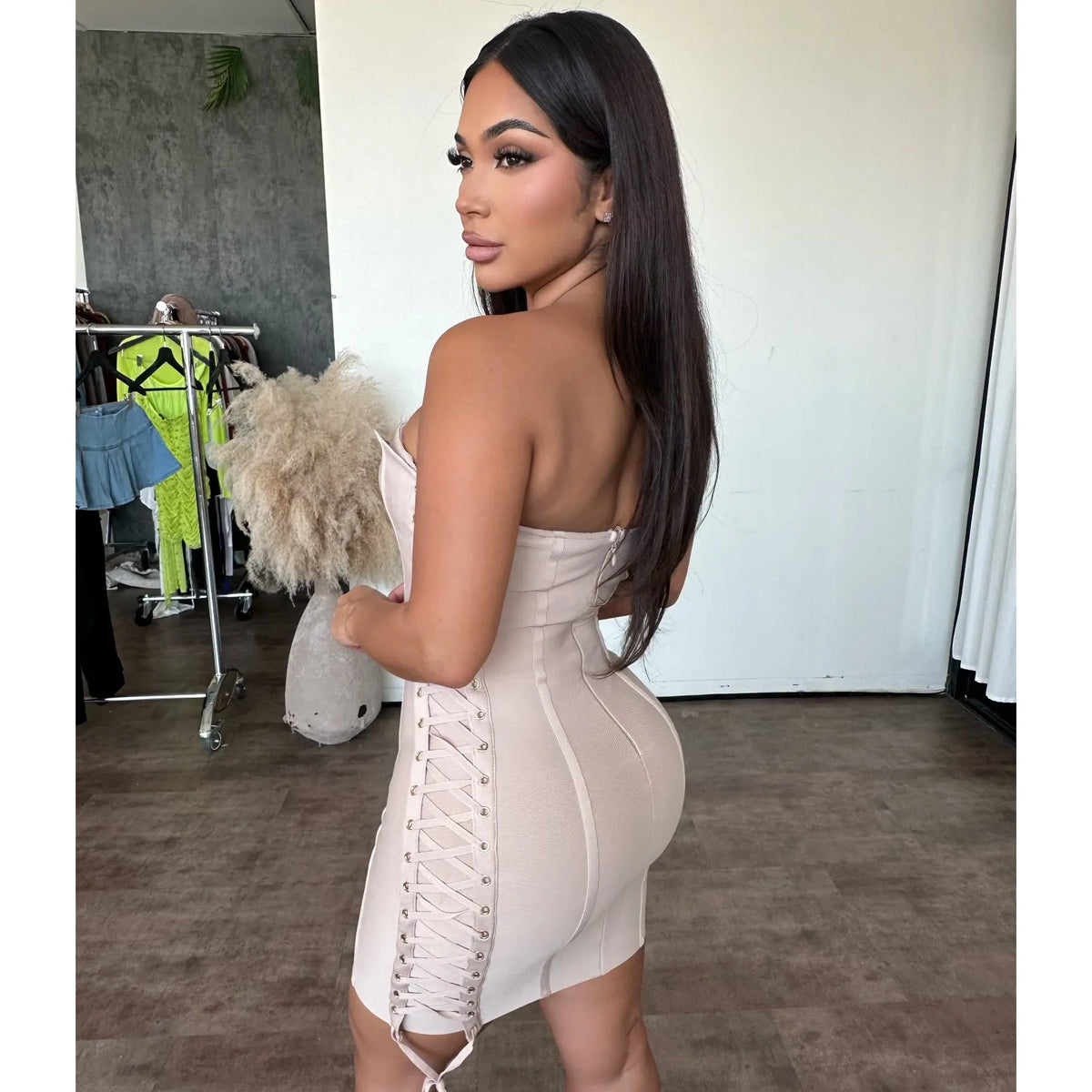 Nena Tube Dress (Nude)